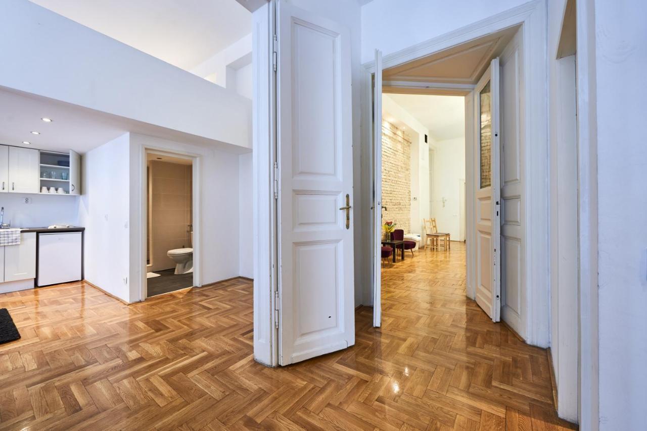 Large Apartment For Groups City Center Dist. VII Budapest Exterior foto