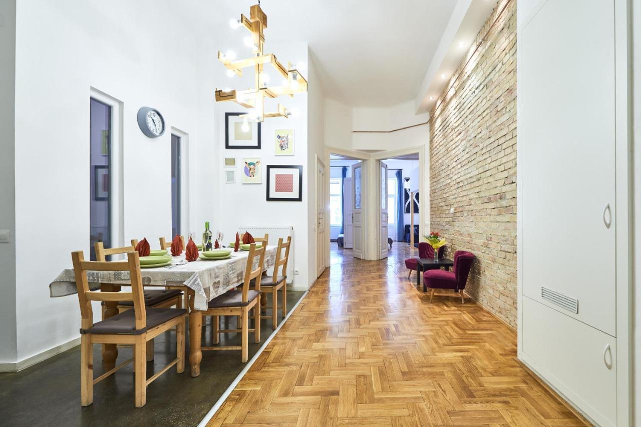 Large Apartment For Groups City Center Dist. VII Budapest Exterior foto