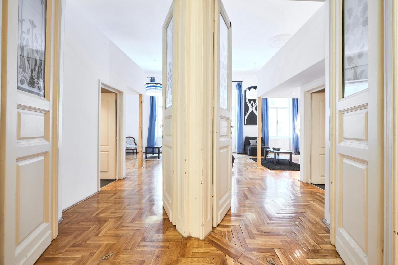 Large Apartment For Groups City Center Dist. VII Budapest Exterior foto