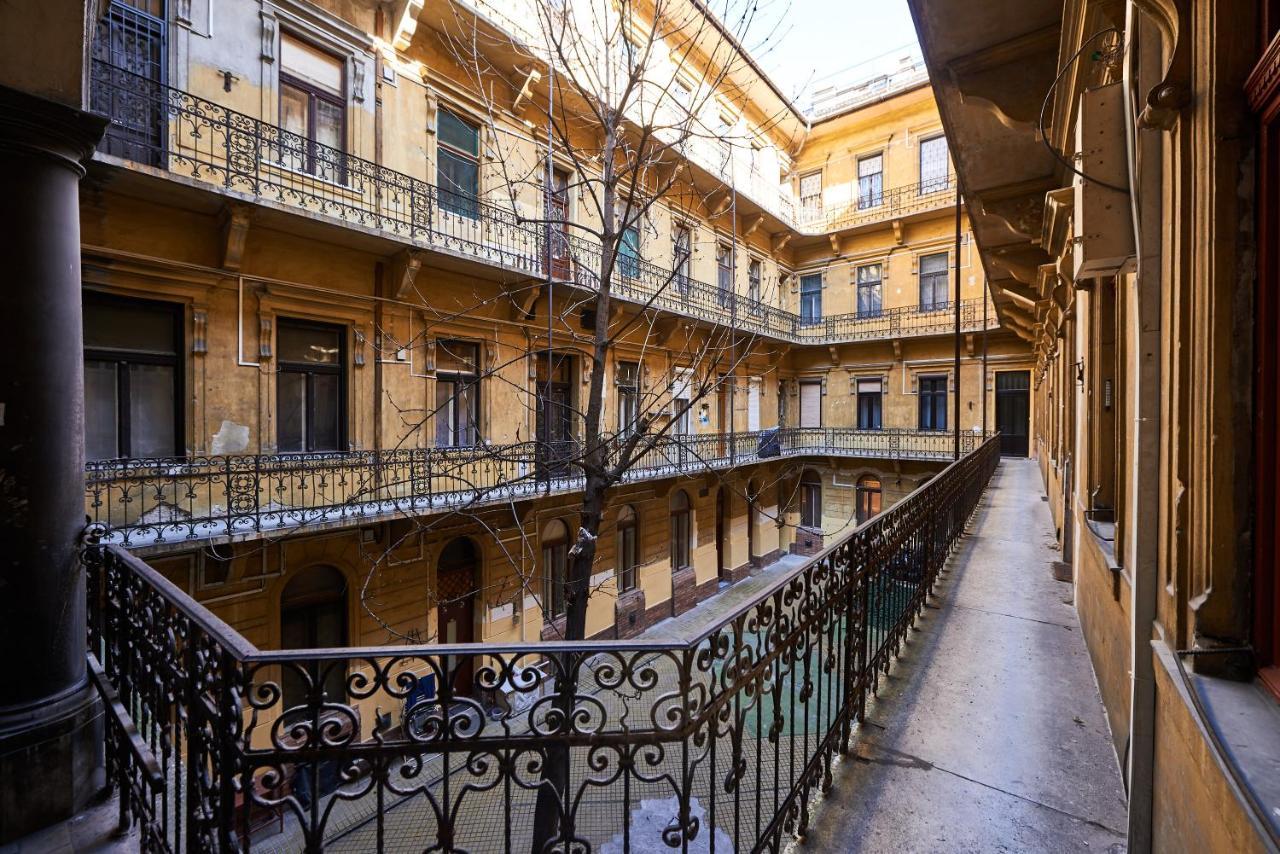Large Apartment For Groups City Center Dist. VII Budapest Exterior foto